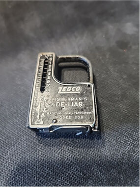 Vintage Zebco Fisherman's De-Liar Scale Tape Measure Model 208